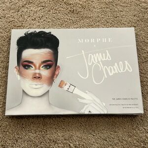 Morphe x James Charles Palette. Artistry Palettette